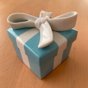 Genuine Tiffany Blue Box (Retired)